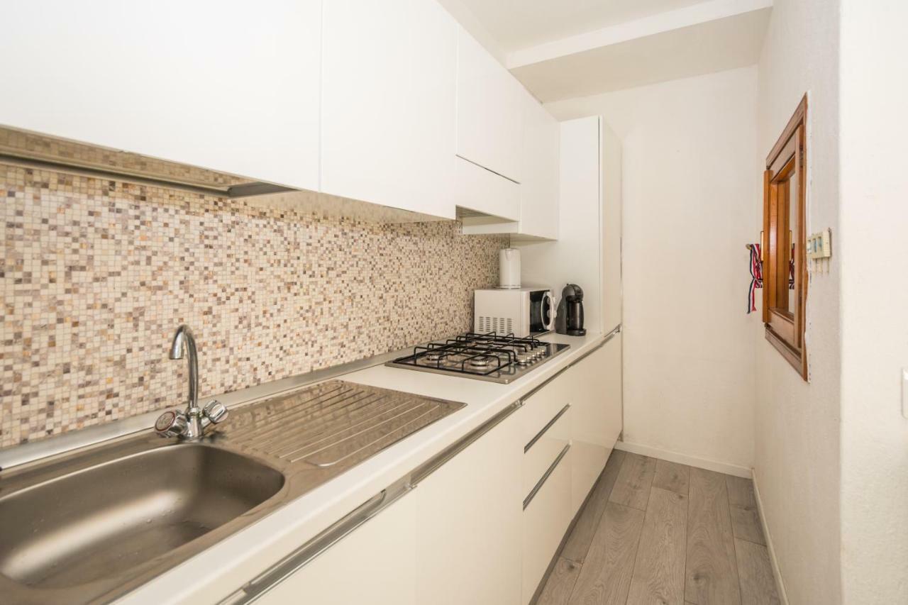 Appartamento Punta Nera La Maddalena  Exteriér fotografie